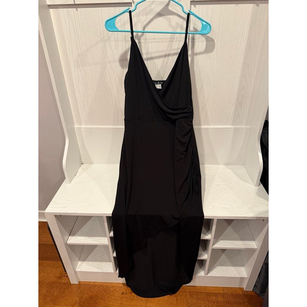 Venus black midi dress size large